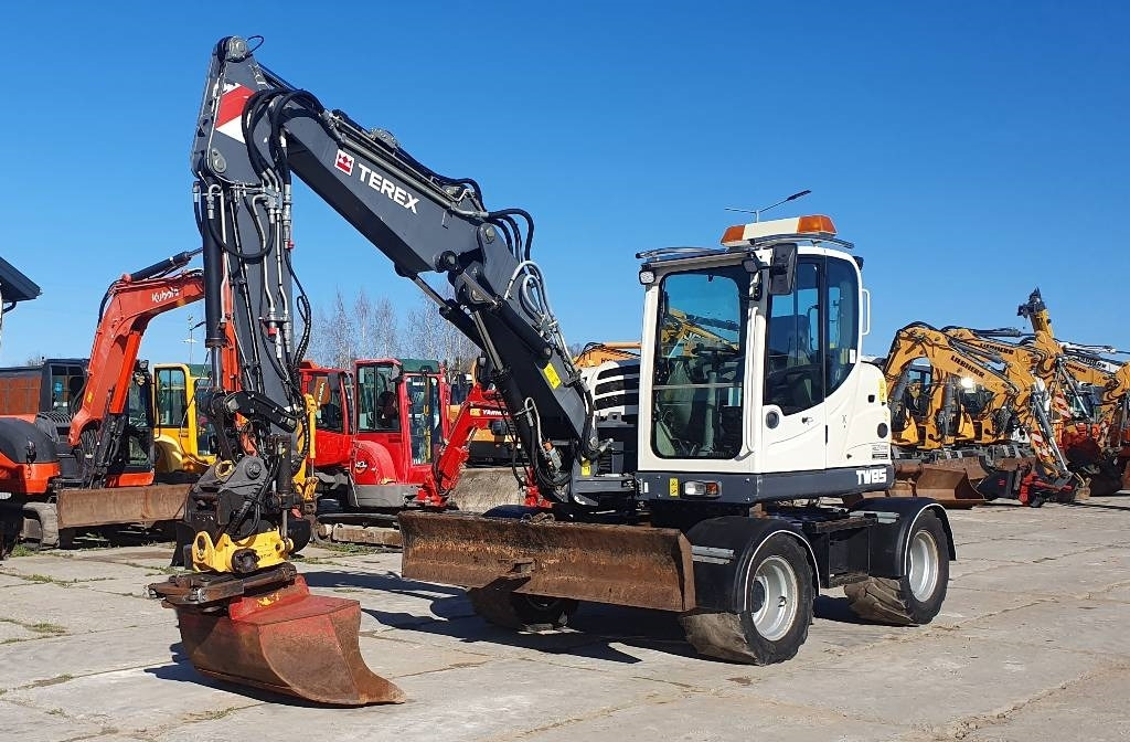 Terex TW 85 - Pelle sur pneus: photos 1 Terex TW 85 - Pelle sur pneus: photos 1