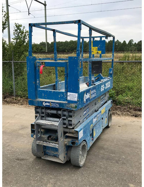 Genie GS 2032 - Nacelle ciseaux: photos 3 Genie GS 2032 - Nacelle ciseaux: photos 3