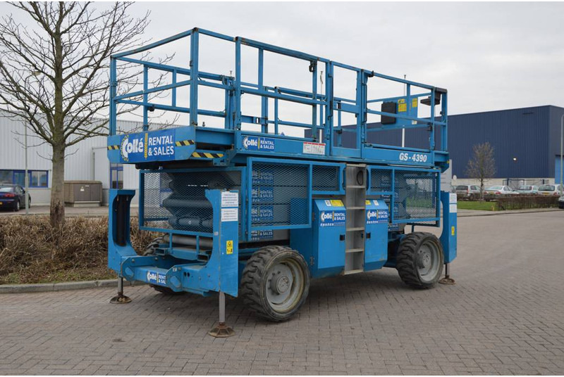 Genie GS4390RT - Nacelle ciseaux: photos 3 Genie GS4390RT - Nacelle ciseaux: photos 3