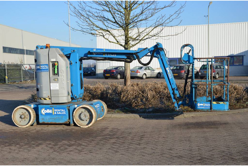Genie Z-30/20N | 2004 - Nacelle articulée: photos 3 Genie Z-30/20N | 2004 - Nacelle articulée: photos 3