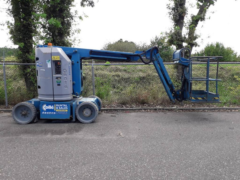 Genie Z-30/20N | 2007 - Nacelle articulée: photos 1 Genie Z-30/20N | 2007 - Nacelle articulée: photos 1