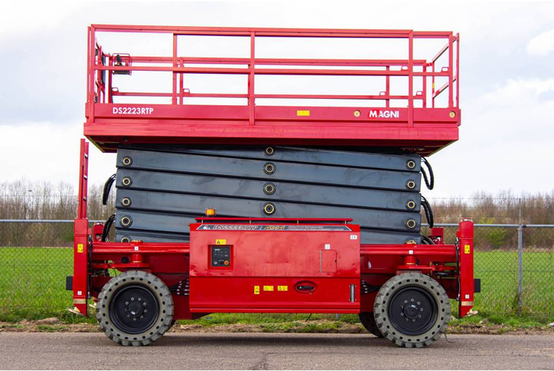 MAGNI DS2223RTP | 2022 - Nacelle ciseaux: photos 2 MAGNI DS2223RTP | 2022 - Nacelle ciseaux: photos 2