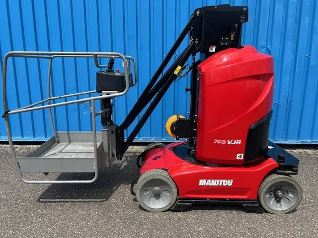 Manitou 100 VJR | 2016 - Nacelle à mât vertical: photos 2 Manitou 100 VJR | 2016 - Nacelle à mât vertical: photos 2