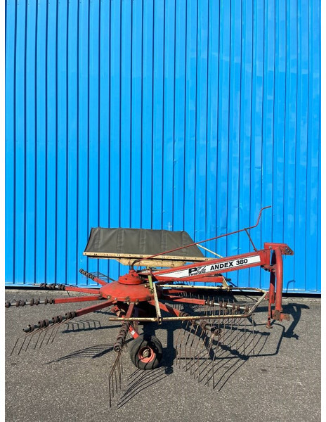 PZ Zweegers Andex 380 - Faneuse: photos 2 PZ Zweegers Andex 380 - Faneuse: photos 2