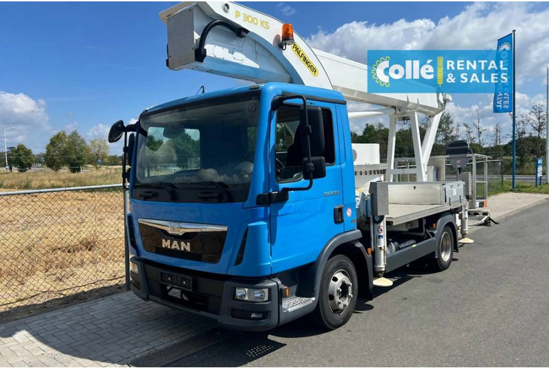 Palfinger P 300 KS | 2015 - Camion avec nacelle: photos 2 Palfinger P 300 KS | 2015 - Camion avec nacelle: photos 2