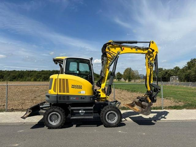 WACKER NEUSON EW 65 - Pelle sur pneus: photos 3 WACKER NEUSON EW 65 - Pelle sur pneus: photos 3