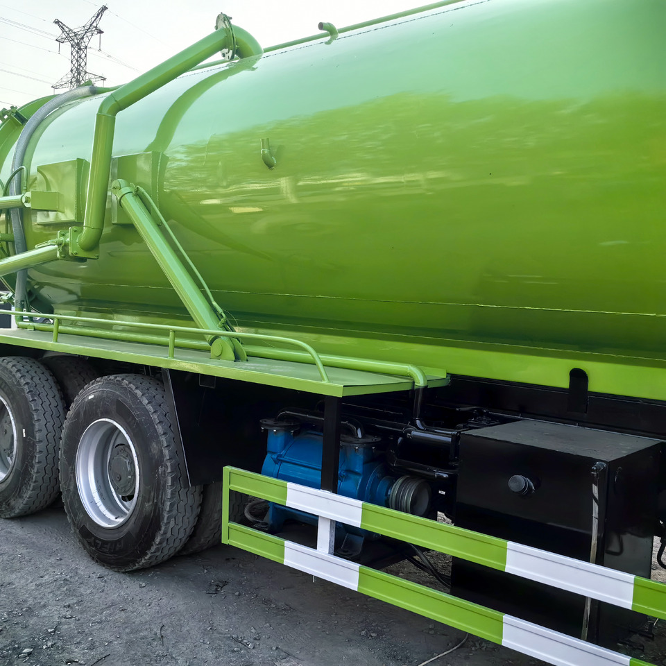 Crédit-bail Howo Vacuum truck  Howo Vacuum truck: photos 6