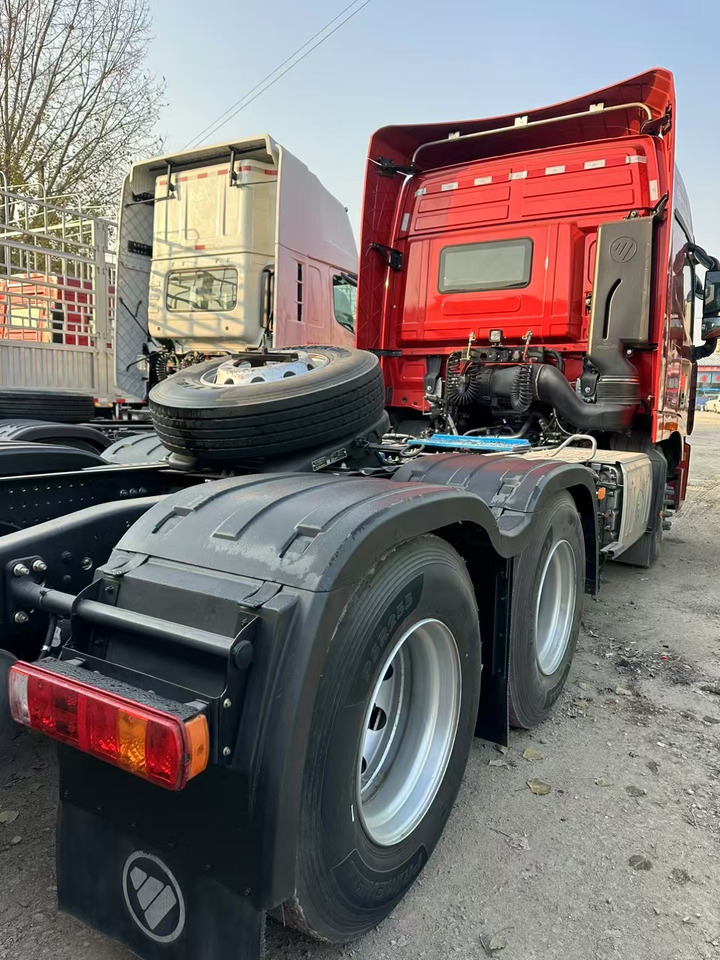 AUMAN GTL - Tracteur routier: photos 4 AUMAN GTL - Tracteur routier: photos 4