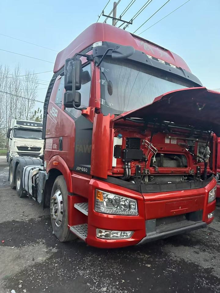 FAW J6P - Tracteur routier: photos 2 FAW J6P - Tracteur routier: photos 2
