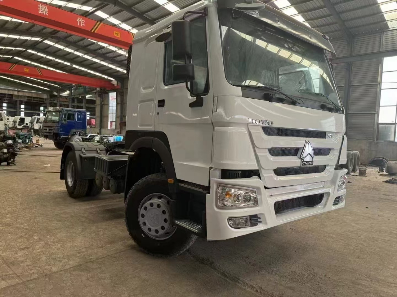 HOWO - Tracteur routier: photos 2 HOWO - Tracteur routier: photos 2