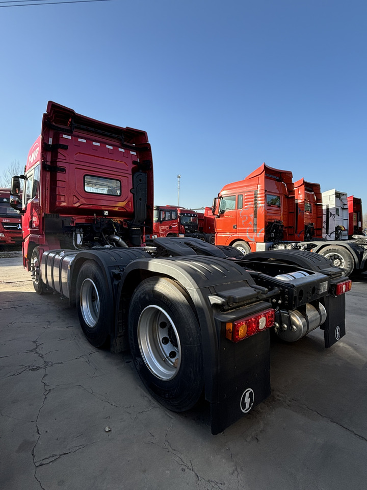 SHACMAN - Tracteur routier: photos 5 SHACMAN - Tracteur routier: photos 5