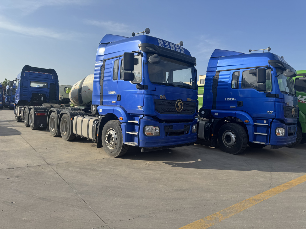 SHACMAN - Tracteur routier: photos 2 SHACMAN - Tracteur routier: photos 2