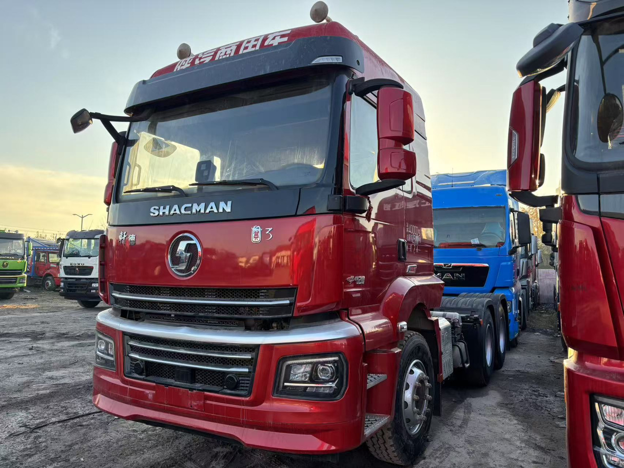 SHACMAN - Tracteur routier: photos 1 SHACMAN - Tracteur routier: photos 1