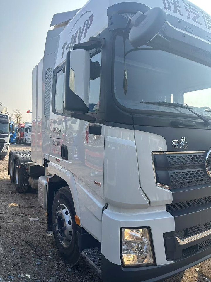 SHACMAN X3000 - Tracteur routier: photos 3 SHACMAN X3000 - Tracteur routier: photos 3
