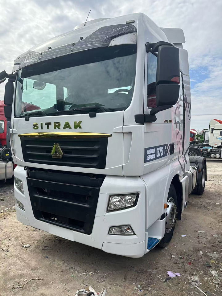 SITRAK  - Tracteur routier: photos 1 SITRAK  - Tracteur routier: photos 1