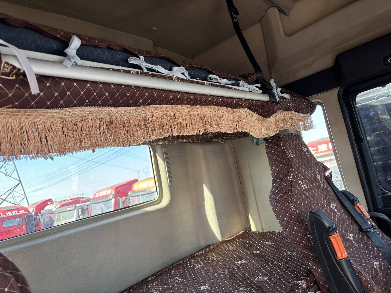SITRAK G7 - Tracteur routier: photos 4 SITRAK G7 - Tracteur routier: photos 4