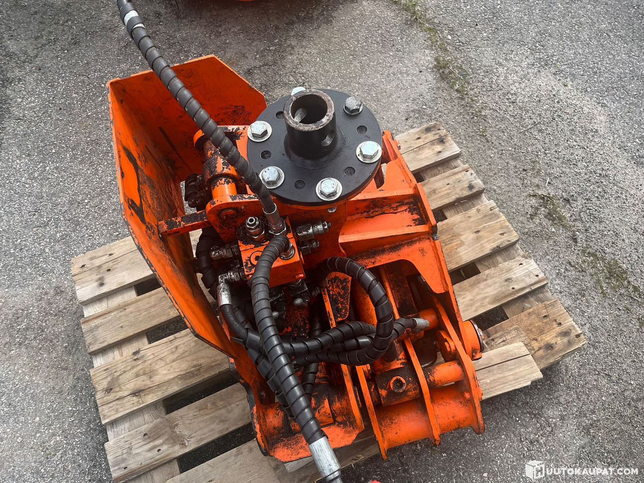 Biojack, energy wood grapple, 2013, Salo - Grappin: photos 4 Biojack, energy wood grapple, 2013, Salo - Grappin: photos 4