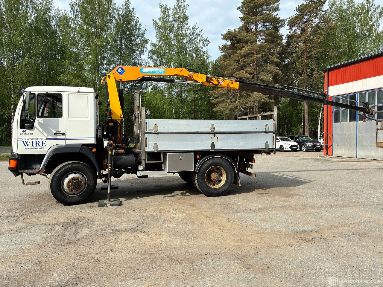 MAN 10.220, 2006 Kuorma-auto 4x4 + Effer 75 nosturi ja henkilönnostokori, Hattula - Camion: photos 2 MAN 10.220, 2006 Kuorma-auto 4x4 + Effer 75 nosturi ja henkilönnostokori, Hattula - Camion: photos 2