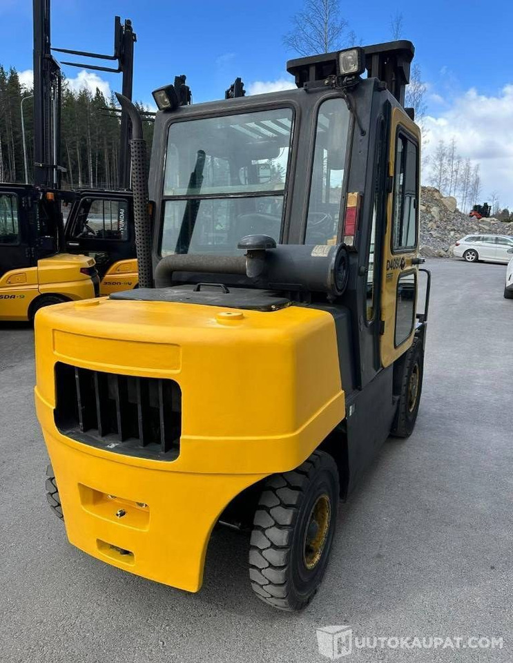 Daewoo D40SC-2, 2006, 11 000 h DieselTrukki, Lempäälä - Engins de chantier: photos 3 Daewoo D40SC-2, 2006, 11 000 h DieselTrukki, Lempäälä - Engins de chantier: photos 3