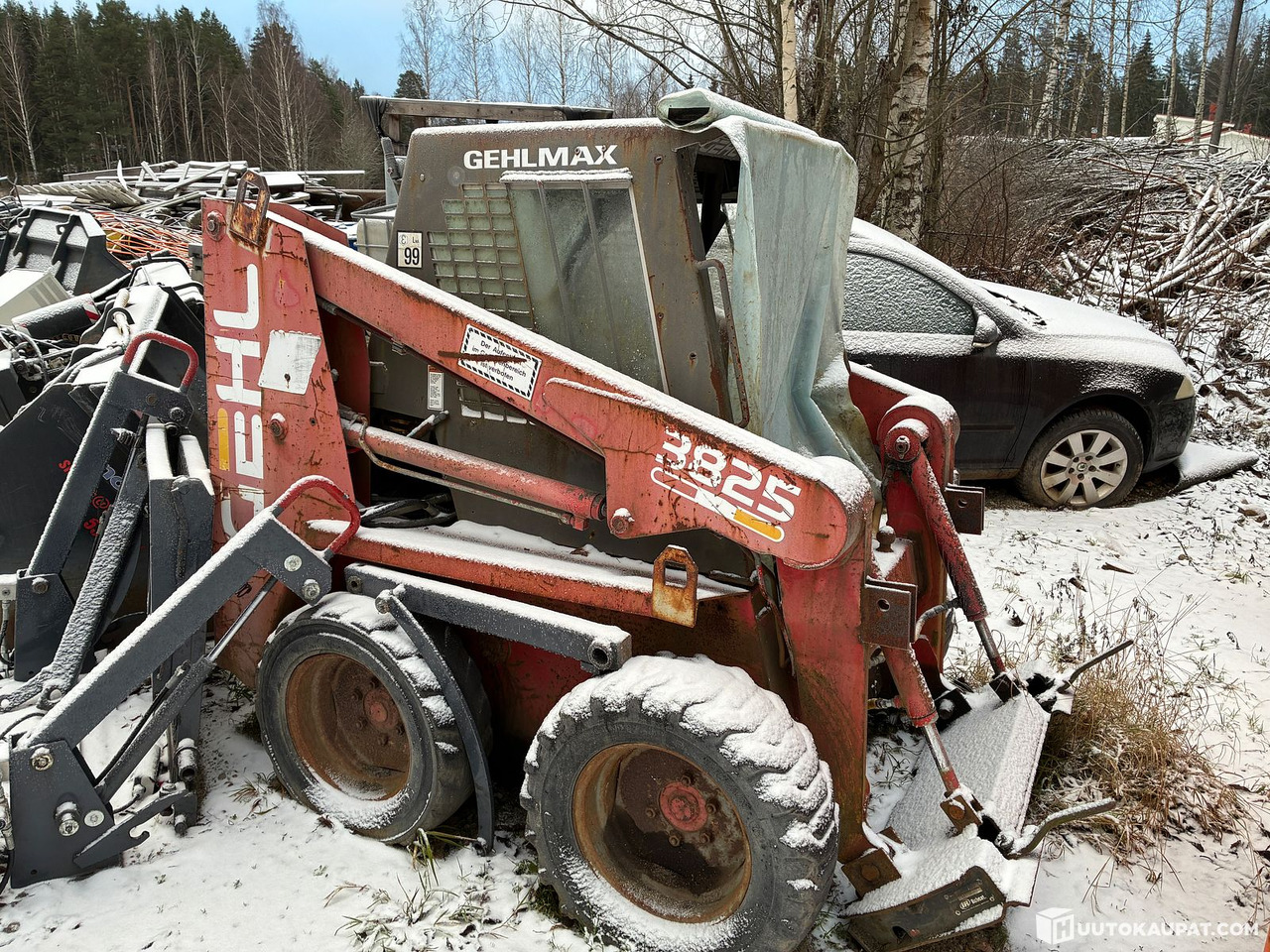 Gehl 3825 Loader, Pälkäne - Mini chargeuse: photos 1 Gehl 3825 Loader, Pälkäne - Mini chargeuse: photos 1