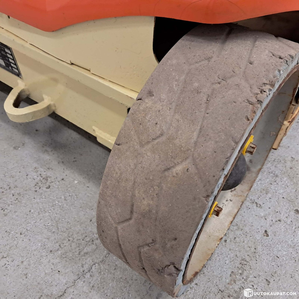 Nacelle à mât vertical JLG Toucan 10E battery-powered mast lift, 2014, Hollola: photos 17