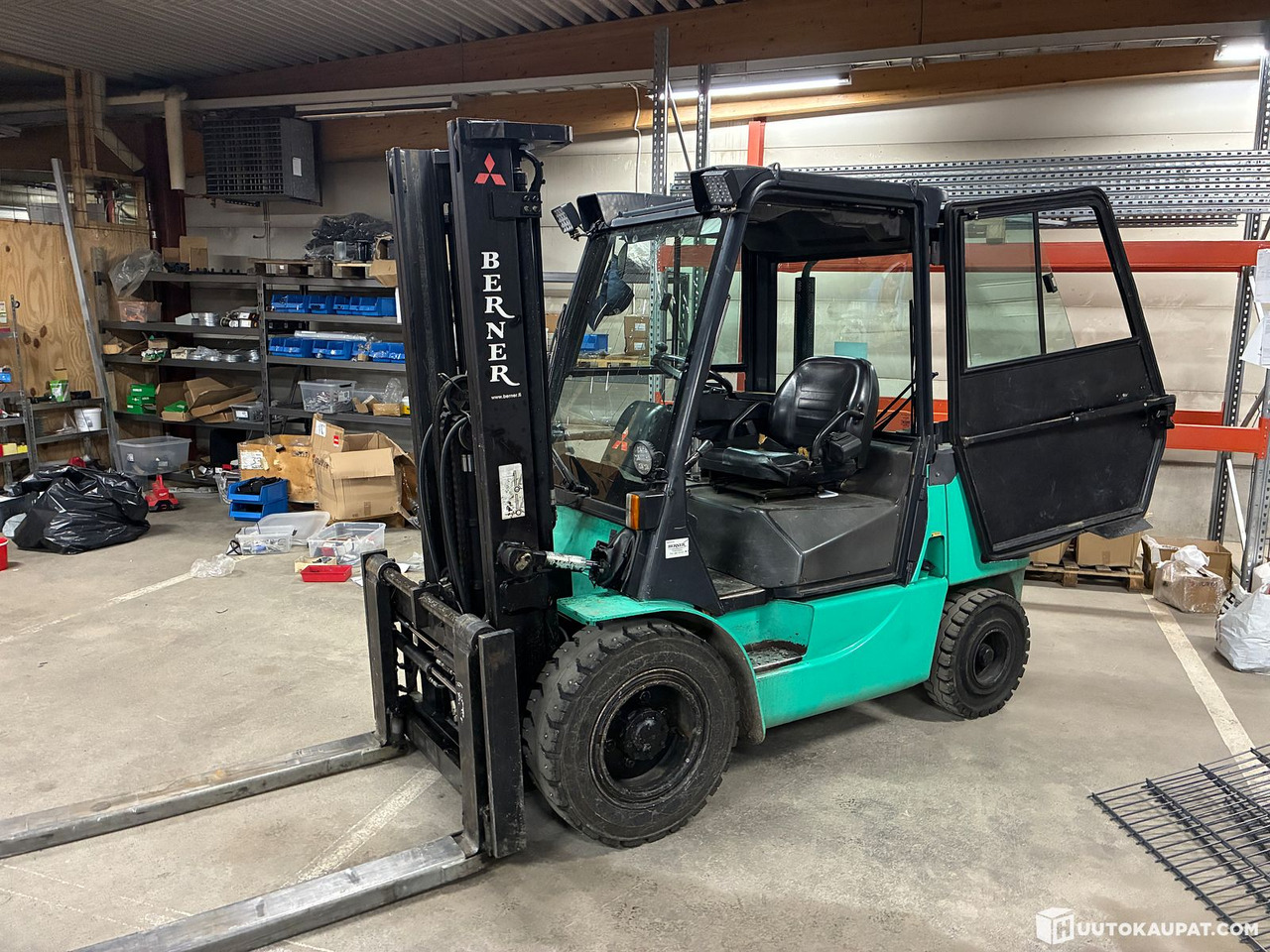Mitsubishi FD35K, 2001 forklift, Tampere - Chariot élévateur diesel: photos 2 Mitsubishi FD35K, 2001 forklift, Tampere - Chariot élévateur diesel: photos 2