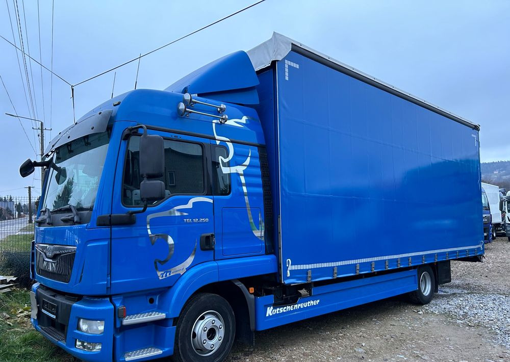 MAN TGL 12.250 cena za ZESTAW TANDEM UNIKAT przebieg z Niemiec MANUAL HAK / EURO 6 / przyczepa zestaw jumbo / opony 80% - Camion à rideaux coulissants: photos 2 MAN TGL 12.250 cena za ZESTAW TANDEM UNIKAT przebieg z Niemiec MANUAL HAK / EURO 6 / przyczepa zestaw jumbo / opony 80% - Camion à rideaux coulissants: photos 2