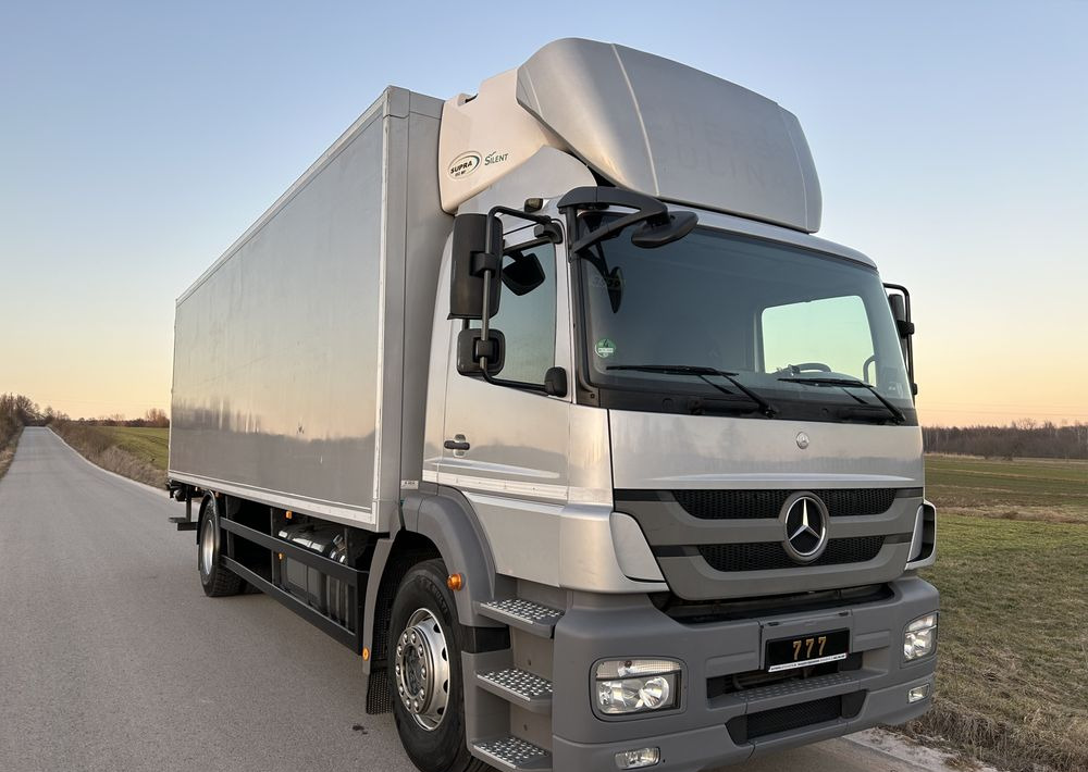 Mercedes-Benz Axor 1824 237000km !! TOP 8m 20 palet / z Niemiec / Euro 5 ! / agregat Carrier Supra 950 - Camion frigorifique: photos 3 Mercedes-Benz Axor 1824 237000km !! TOP 8m 20 palet / z Niemiec / Euro 5 ! / agregat Carrier Supra 950 - Camion frigorifique: photos 3