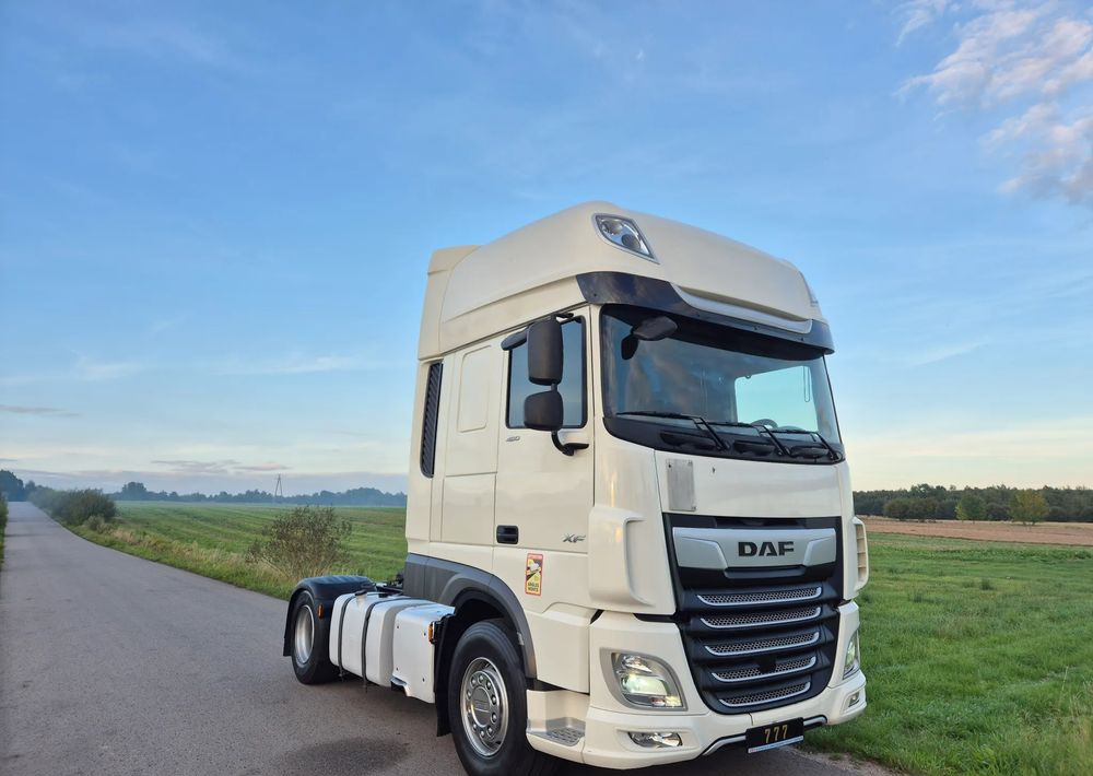 DAF XF 480 OKAZJA 2021 SSC TOP STANDARD FULL SPOJLER / DUŻE KOTŁY / z Polski / jeden właściciel super zadbane SERWISOWANE - Tracteur routier: photos 2 DAF XF 480 OKAZJA 2021 SSC TOP STANDARD FULL SPOJLER / DUŻE KOTŁY / z Polski / jeden właściciel super zadbane SERWISOWANE - Tracteur routier: photos 2