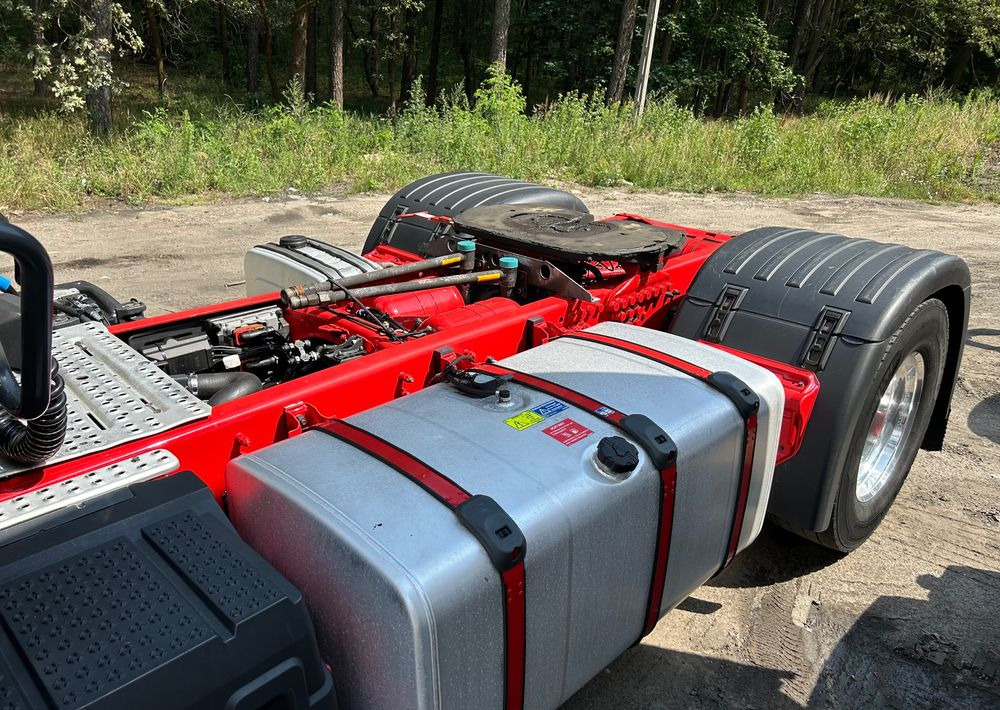 Tracteur routier Scania R450 NAUKA JAZDY RETARDER STANDARD 7300kg / DOBRA POD WYWROTKĘ / KLIMA POSTOJOWA z Niemiec HYDRAULIKA: photos 12 Tracteur routier Scania R450 NAUKA JAZDY RETARDER STANDARD 7300kg / DOBRA POD WYWROTKĘ / KLIMA POSTOJOWA z Niemiec HYDRAULIKA: photos 12