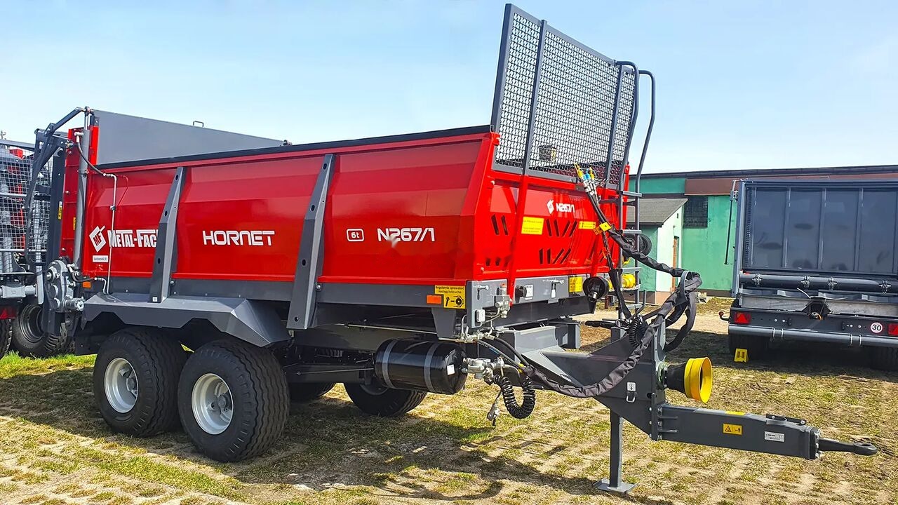 Metal-Fach N267/3 12t Hornet Verti 4x 2x - Epandeur à fumier: photos 2 Metal-Fach N267/3 12t Hornet Verti 4x 2x - Epandeur à fumier: photos 2