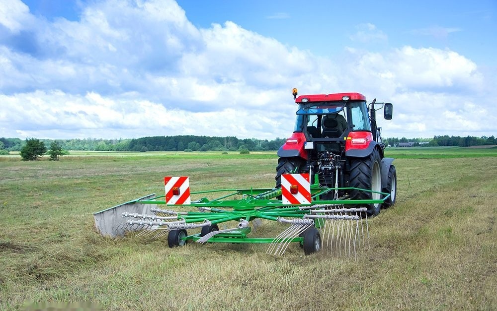 Pronar ZKP 460T - Faneuse: photos 2 Pronar ZKP 460T - Faneuse: photos 2