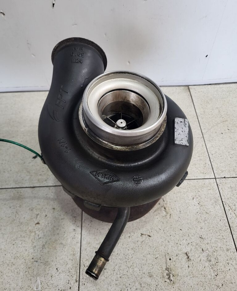 IVECO stralis curso11 IVECO cursor11 - Turbocompresseur pour Camion: photos 3 IVECO stralis curso11 IVECO cursor11 - Turbocompresseur pour Camion: photos 3