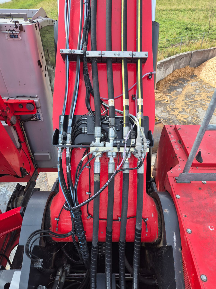 Mantsinen 90M - Équipement portuaire: photos 4 Mantsinen 90M - Équipement portuaire: photos 4