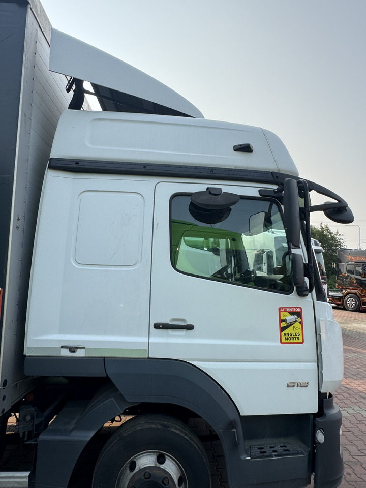 Mercedes Atego III - Cabine: photos 4 Mercedes Atego III - Cabine: photos 4