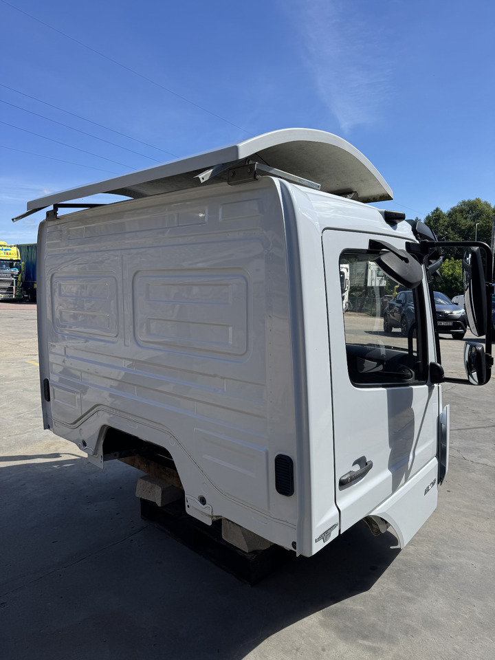 Mercedes Atego III - Cabine: photos 4 Mercedes Atego III - Cabine: photos 4
