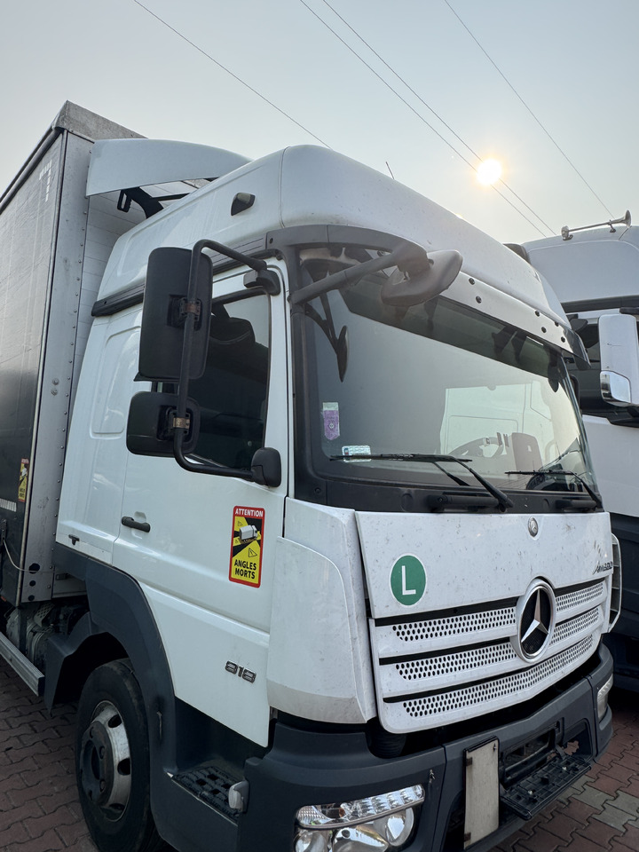 Mercedes Atego III - Cabine: photos 2 Mercedes Atego III - Cabine: photos 2
