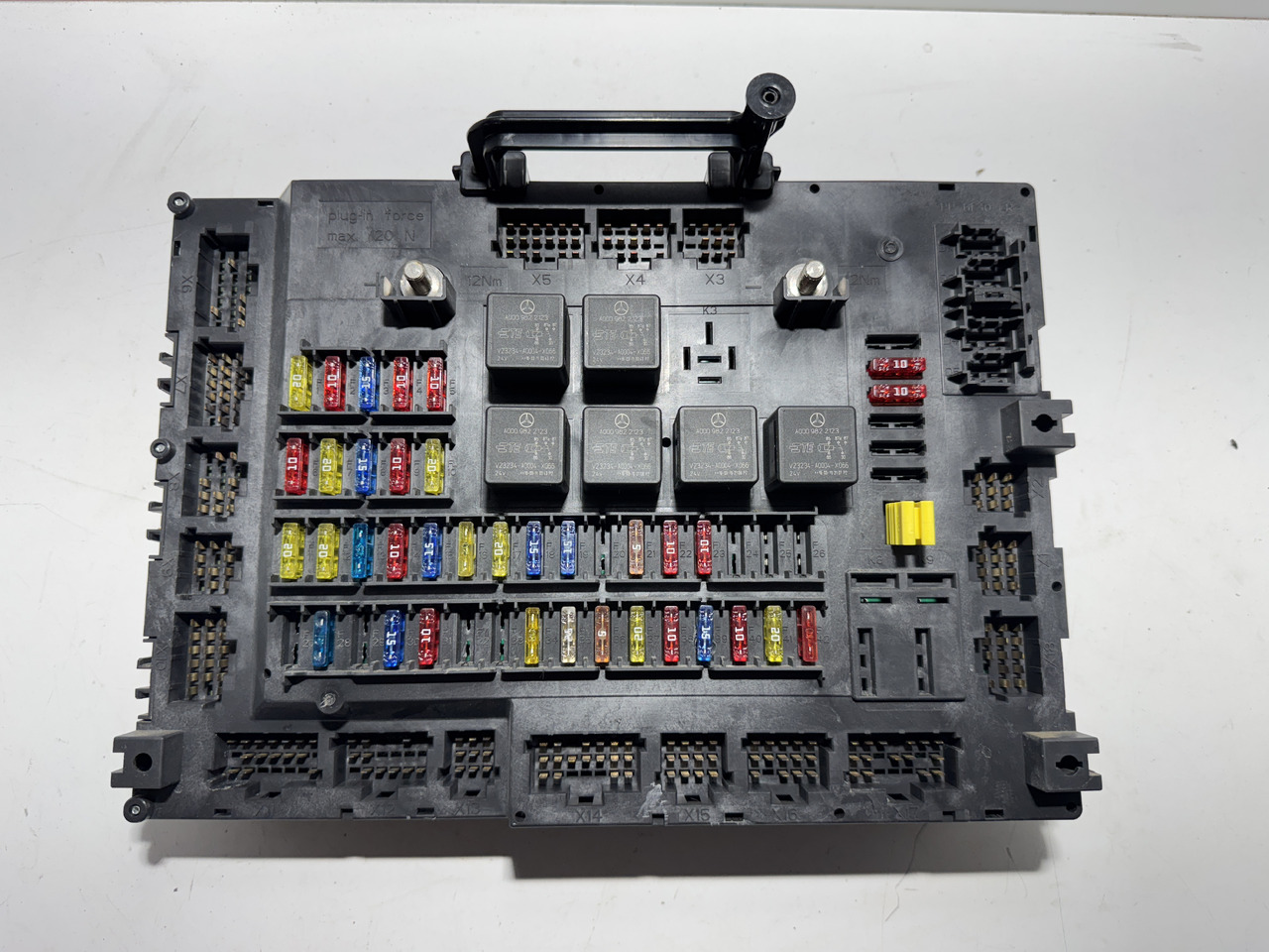 Mercedes Atego - Système électrique: photos 3 Mercedes Atego - Système électrique: photos 3