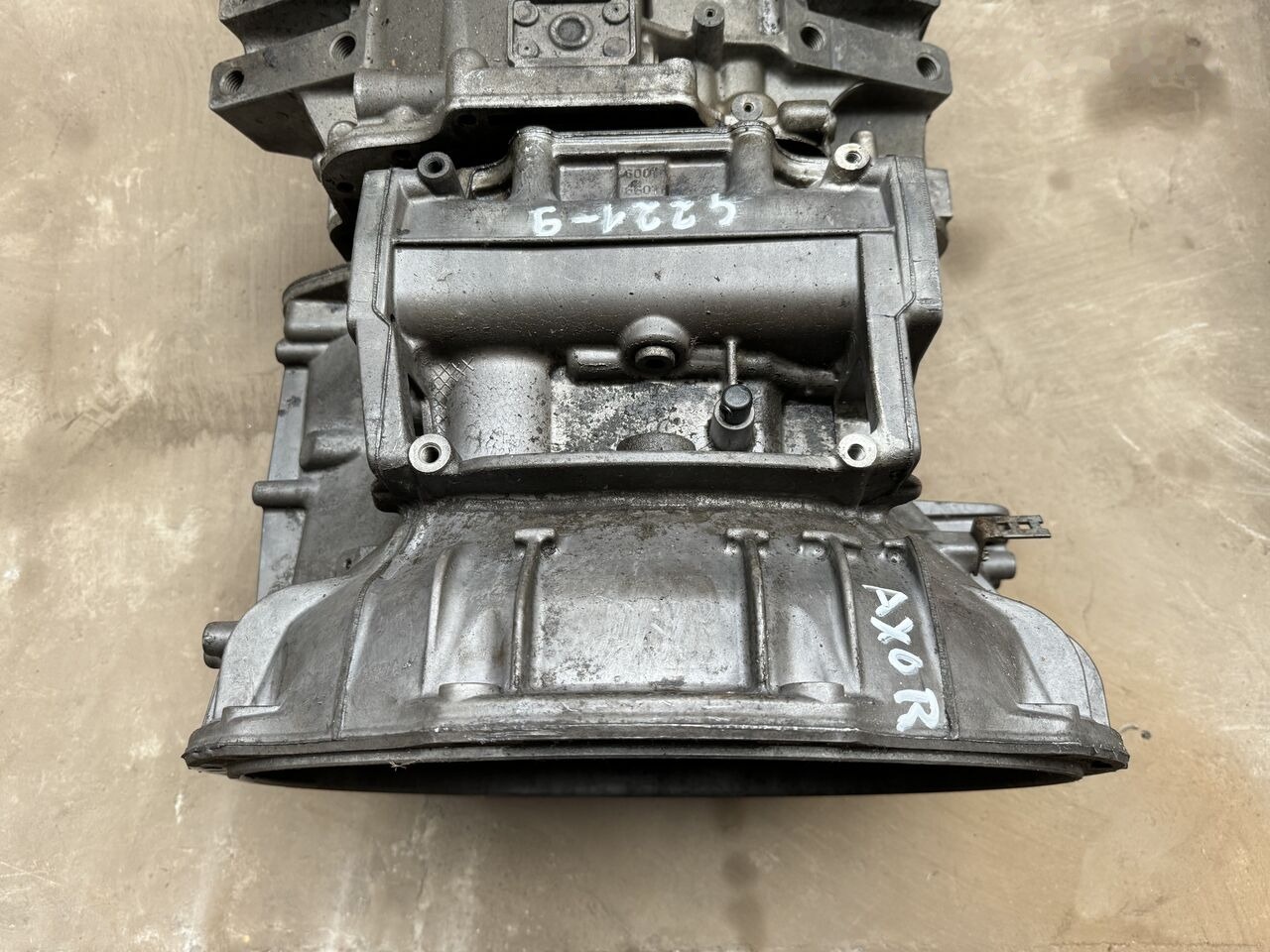 Mercedes-Benz AXOR G221-9 - Boîte de vitesse et pièces pour Camion: photos 3 Mercedes-Benz AXOR G221-9 - Boîte de vitesse et pièces pour Camion: photos 3