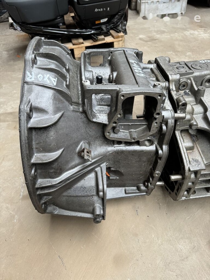 Mercedes-Benz AXOR G221-9 - Boîte de vitesse et pièces pour Camion: photos 4 Mercedes-Benz AXOR G221-9 - Boîte de vitesse et pièces pour Camion: photos 4