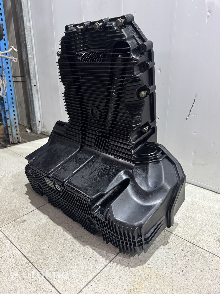 Mercedes-Benz Atego III E6 OM934 A934010XXXX Mercedes-Benz Atego III E6 OM934 - Carter pour Camion: photos 1 Mercedes-Benz Atego III E6 OM934 A934010XXXX Mercedes-Benz Atego III E6 OM934 - Carter pour Camion: photos 1