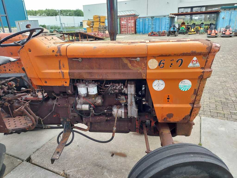 Fiat 640/8 - Tracteur agricole: photos 5 Fiat 640/8 - Tracteur agricole: photos 5