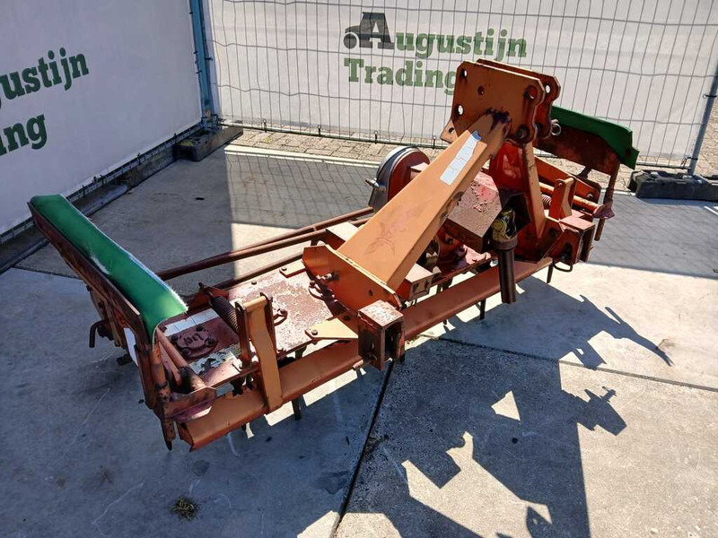 Lely Rotera 200-22 - Herse rotative: photos 5 Lely Rotera 200-22 - Herse rotative: photos 5