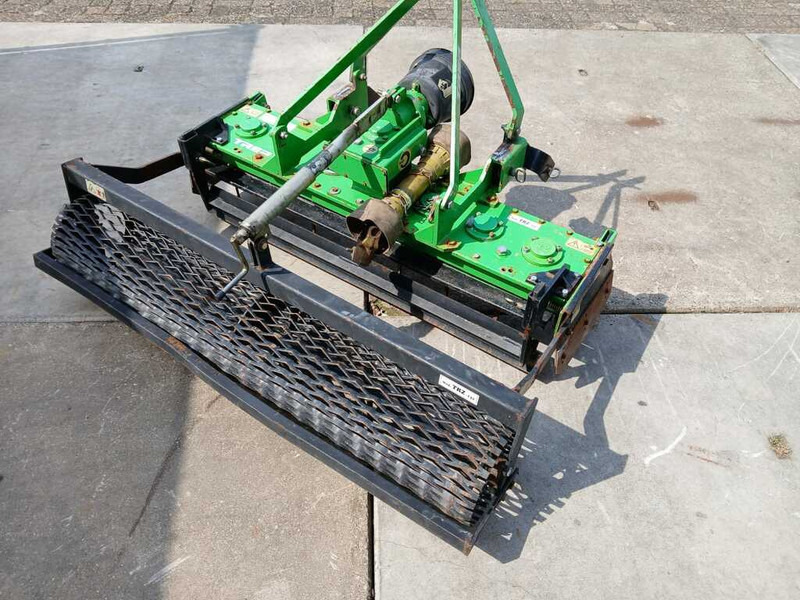 Trer MTZ 135 - Herse rotative: photos 5 Trer MTZ 135 - Herse rotative: photos 5