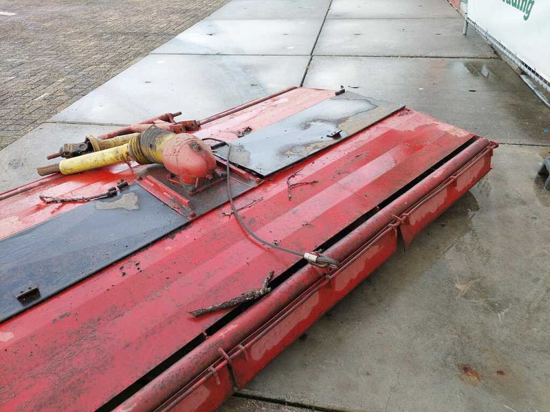 Votex Bingo PT3/270 - Faucheuse: photos 2 Votex Bingo PT3/270 - Faucheuse: photos 2