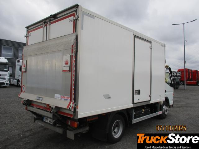 FUSO Canter 7C18 - Véhicule utilitaire frigorifique: photos 3 FUSO Canter 7C18 - Véhicule utilitaire frigorifique: photos 3