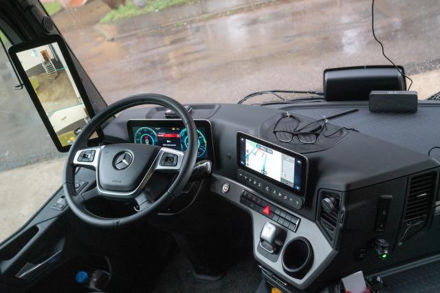 Mercedes-Benz eActros 300 L - Camion frigorifique: photos 5 Mercedes-Benz eActros 300 L - Camion frigorifique: photos 5