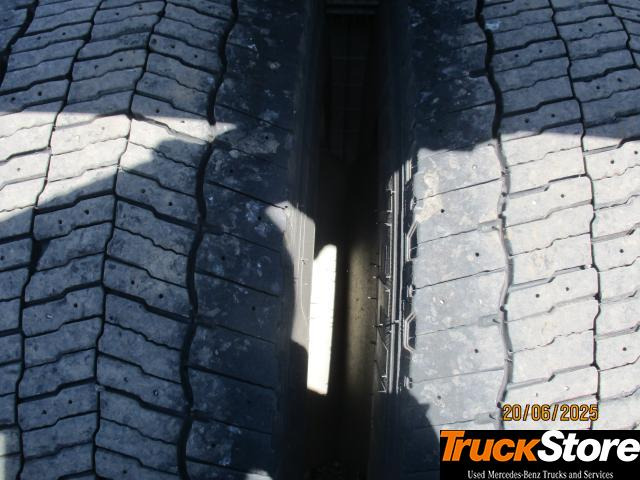 Mercedes-Benz Actros 1845 LS nRL - Tracteur routier: photos 5 Mercedes-Benz Actros 1845 LS nRL - Tracteur routier: photos 5