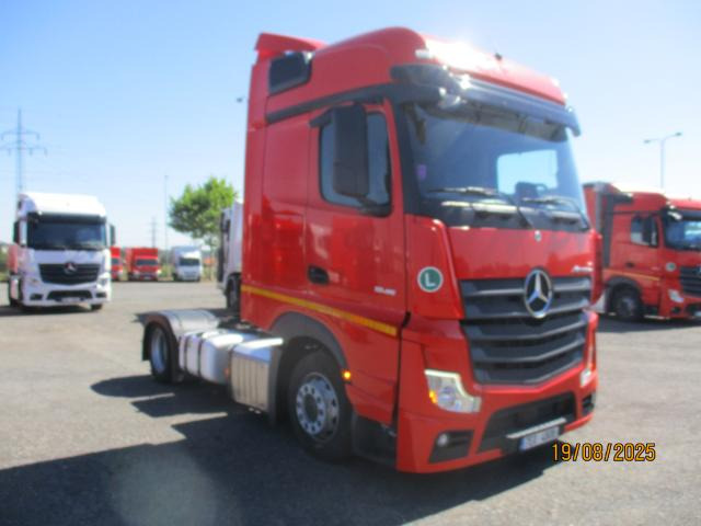 Mercedes-Benz Actros 1845 LS nRL - Tracteur routier: photos 2 Mercedes-Benz Actros 1845 LS nRL - Tracteur routier: photos 2