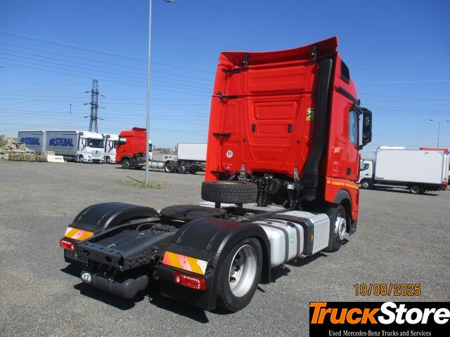 Mercedes-Benz Actros 1845 LS nRL - Tracteur routier: photos 3 Mercedes-Benz Actros 1845 LS nRL - Tracteur routier: photos 3